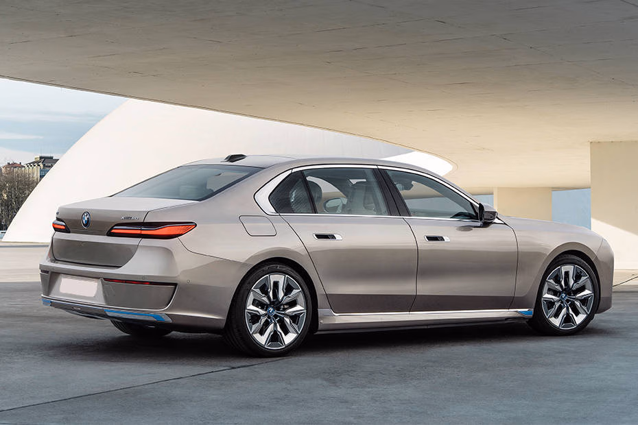 Bmw i7 - Photo 4