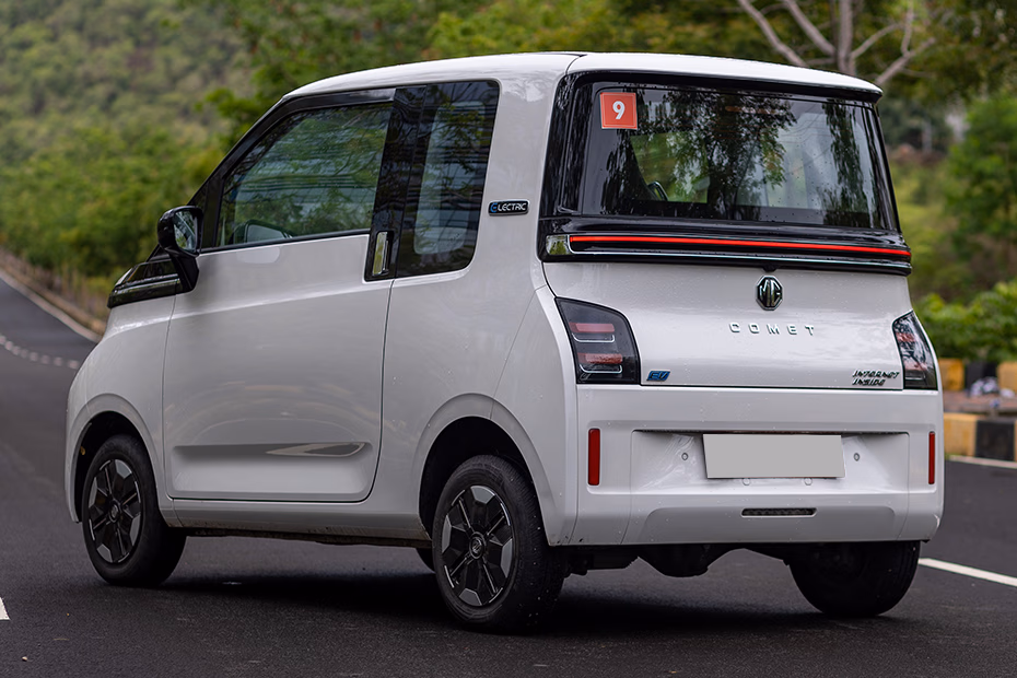 Mg Comet EV 4