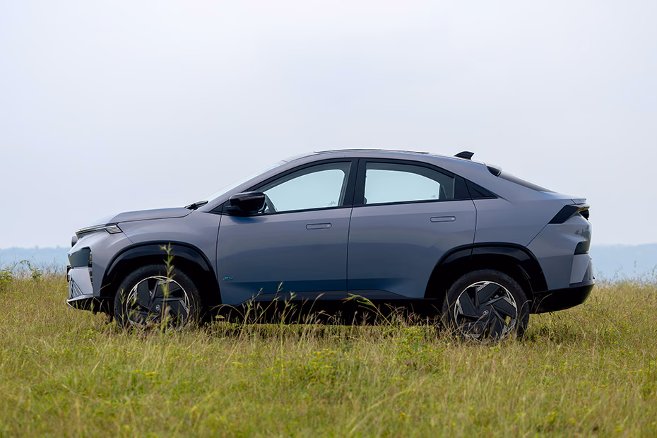 Tata Curvv EV - Photo 6