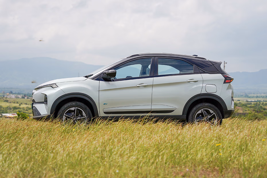 Tata Nexon EV - Photo 17