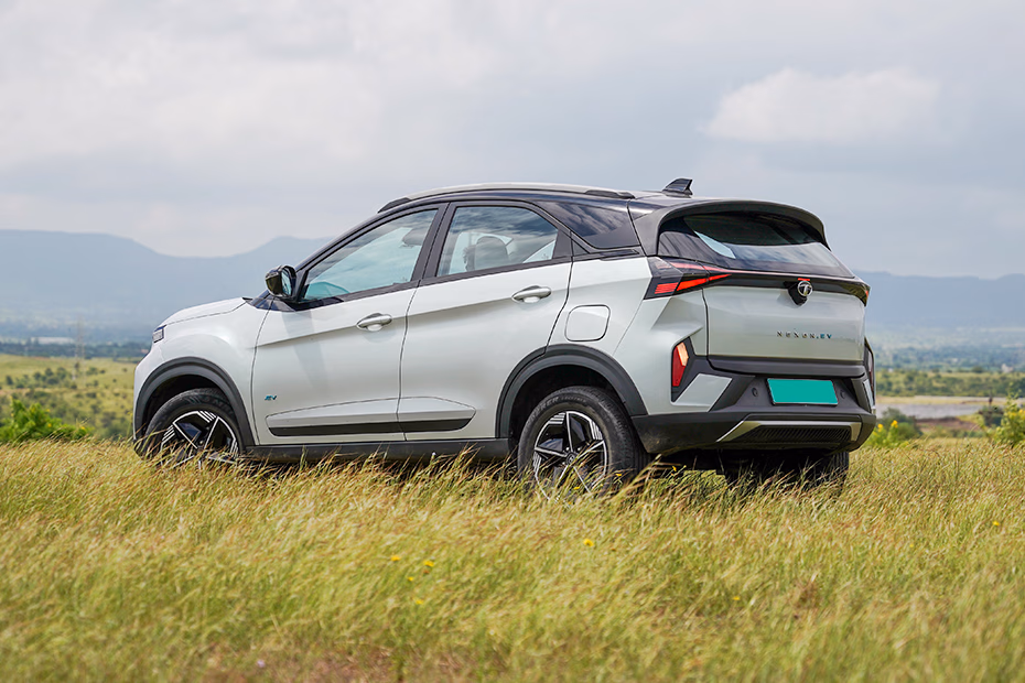 Tata Nexon EV - Photo 18